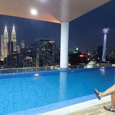 Colony By Infinitum Suites Service Klcc Куала-Лумпур Экстерьер фото