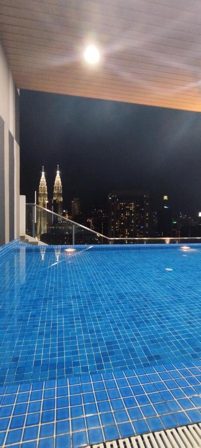 Colony By Infinitum Suites Service Klcc Куала-Лумпур Экстерьер фото