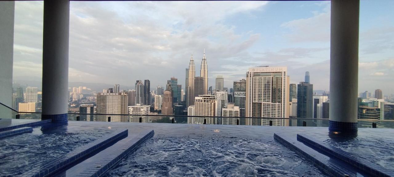 Colony By Infinitum Suites Service Klcc Куала-Лумпур Экстерьер фото