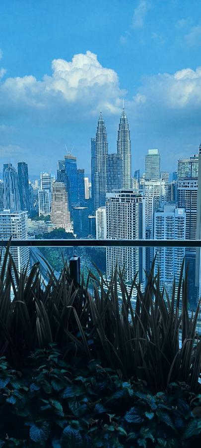 Colony By Infinitum Suites Service Klcc Куала-Лумпур Экстерьер фото